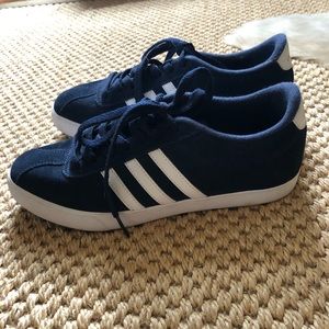 Adorable navy suede adidas tennis shoes